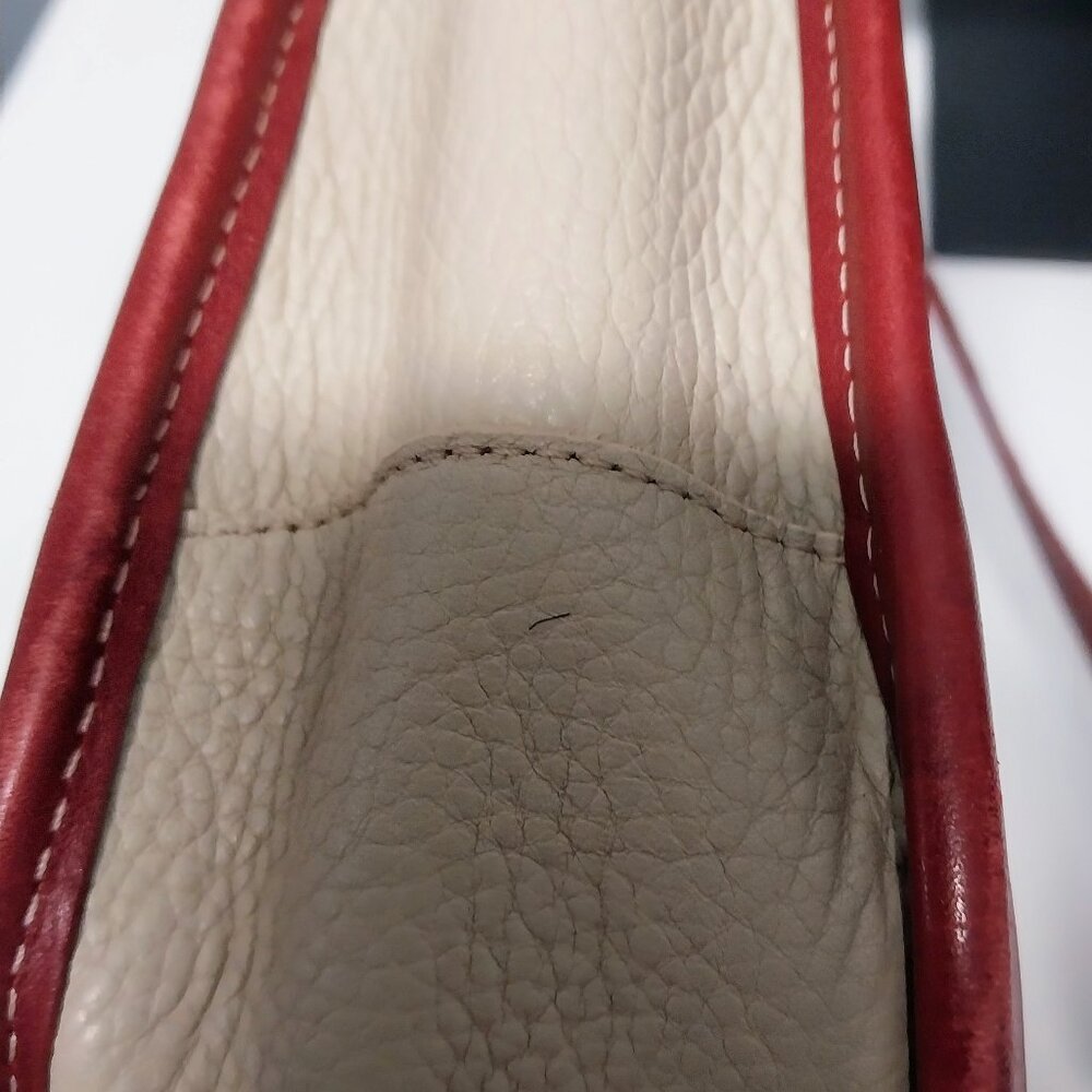 BRIGHTON VINTAGE CREAM/RED LEATHER BUCKET BAG PURSE MEDIUM EUC WITH AIRPOD HOLDE - Picture 11 of 14